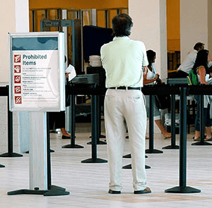Where Access Meets Elegance: Lavi’s ADA-Compliant Velvet Rope Stanchions
