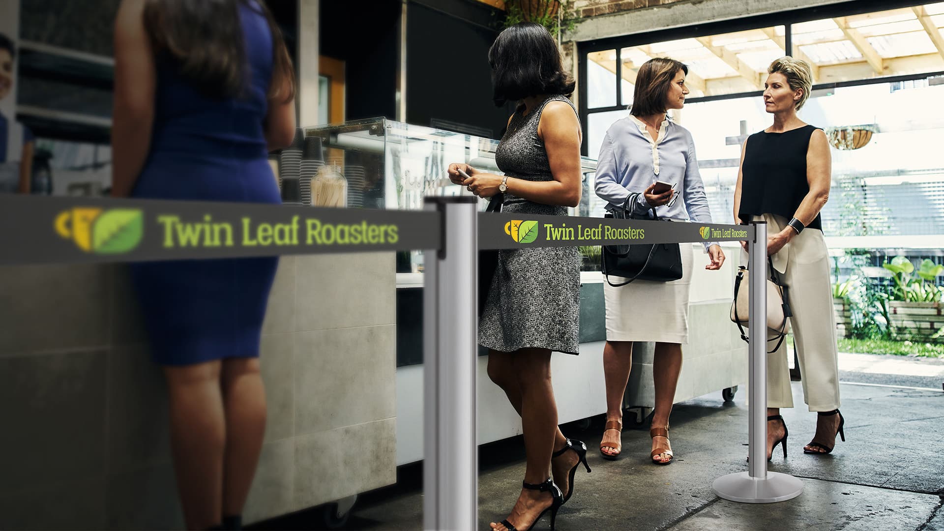 lavi retractable belt stanchions retail food
