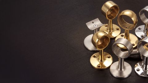 Short wall handrail brackets