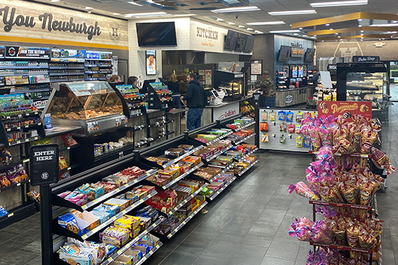 Hucks Convenience Store Checkout Queue