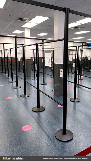 Airport,Barriers,Queuing,SocialDistancing,QueueGuard,RigidRail,Stanchions