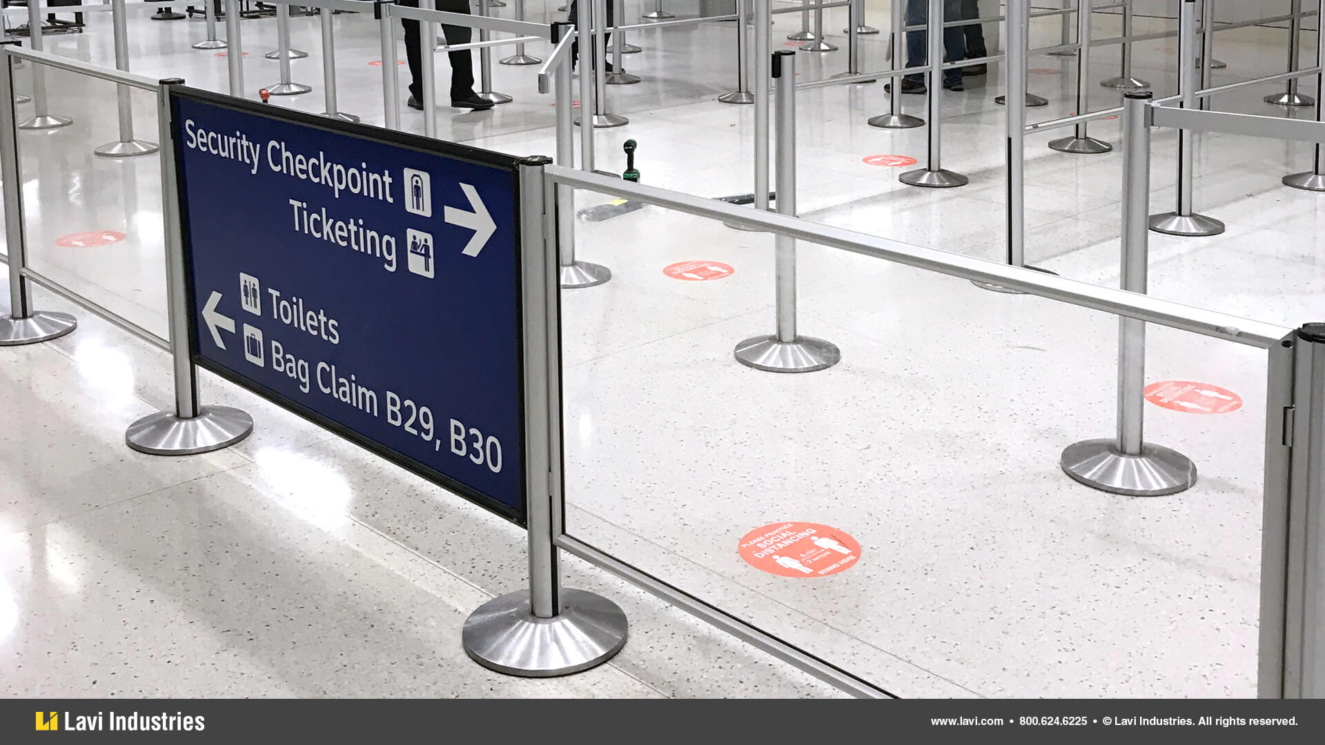 Airport,Barriers,Queuing,Security,SocialDistancing,QueueGuard,HingedFramePanels,RigidRail,Stanchions