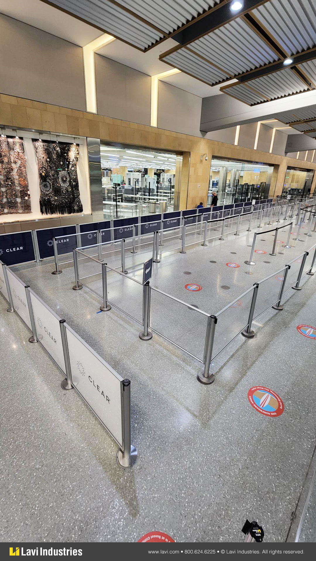 Airport,Queuing,SocialDistancing,Barriers,MagneticBase,Stanchions,Banners