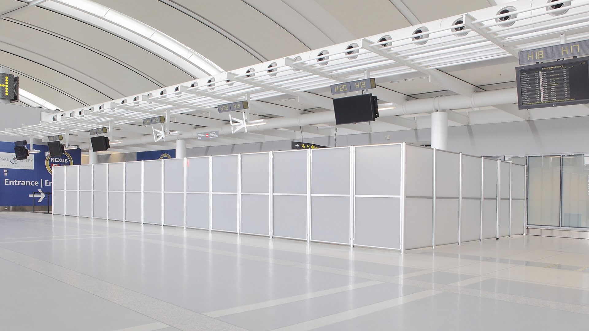 Airport,Barriers,HingedFramePanels,MagneticBase