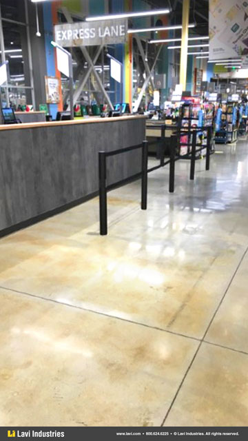 Retail,Queuing,Double-Belt,Stanchions,CoreMounted